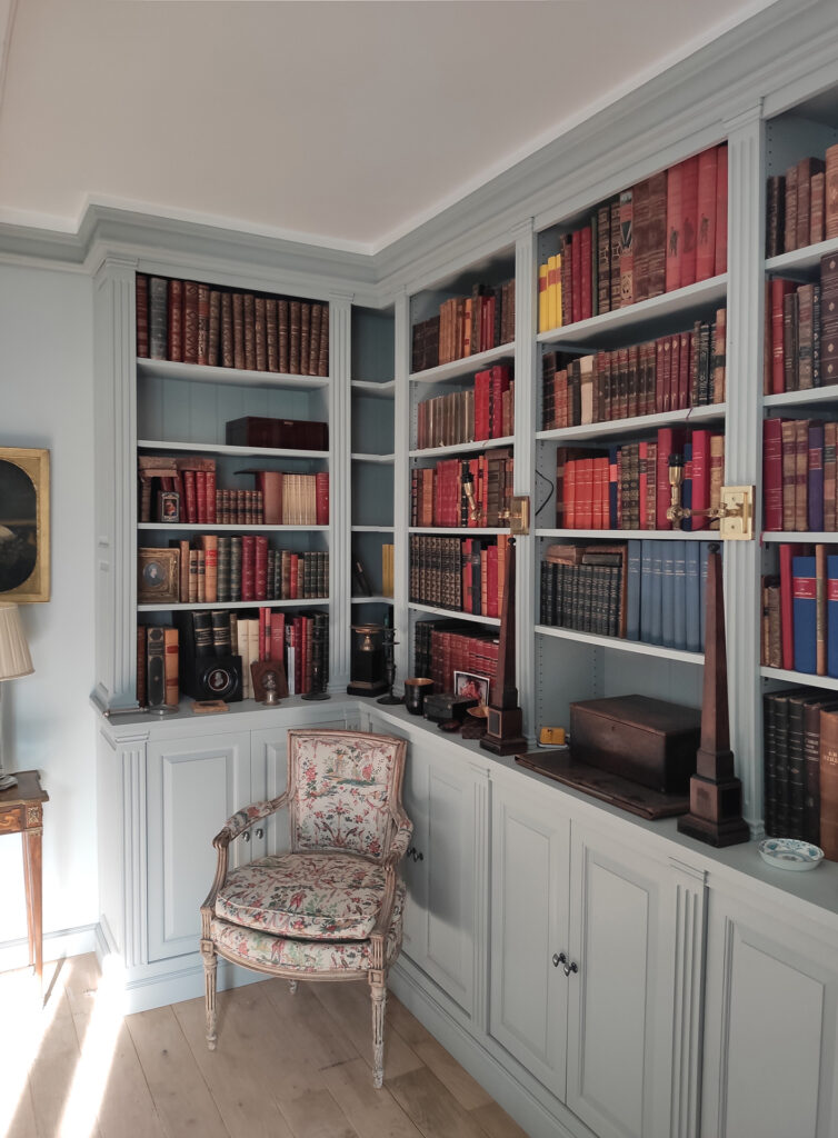 Bibliothèque maison directoire Mortagne au Perche